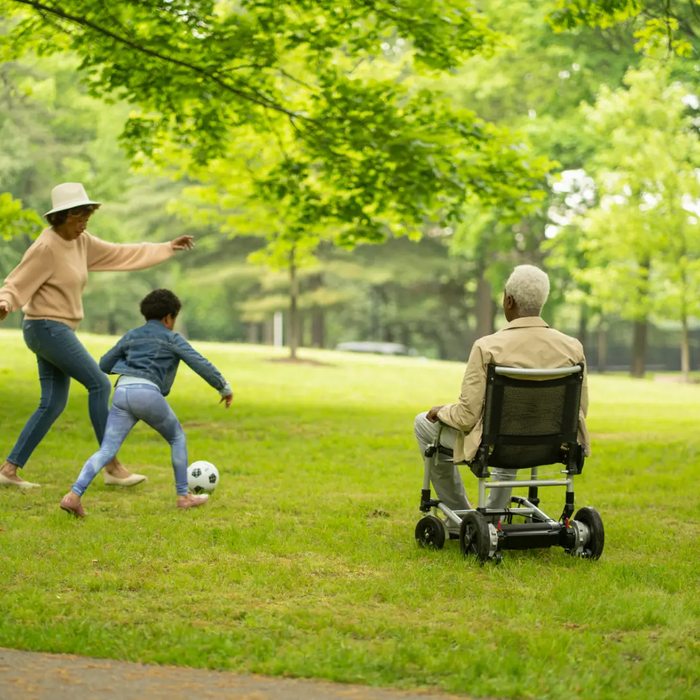 Here are 10 important factors for buyers to consider when purchasing an electric motorized wheelchair: - MobilityActive